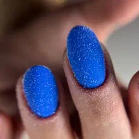 تخفیف کاشت ناخن با ۱۵ سال سابقه کاری کاملا تضمینی