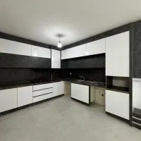 آپارتمان-جنوبی-تک-واحدی-90-متر-خیابان-گلستان