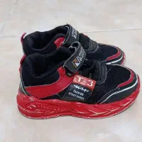 کفش پسرانه ۲۴