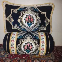 بالش و پشتی