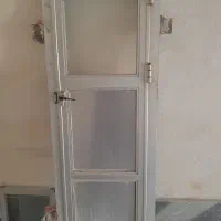 درب آلومینیوم یک متر وهشتاد وعرض ۶۰|لوازم سرویس بهداشتی|آزادشهر, |دیوار