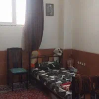 طبقه اول نوساز ۳۰۰ با ۸ لوکس|اجارهٔ خانه و ویلا|شیراز, شیشه‌گری|دیوار