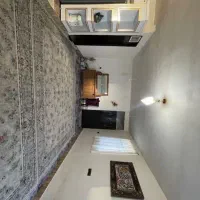 اجاره خانه طبقه اول  کوچه بغلی درب باز میشه