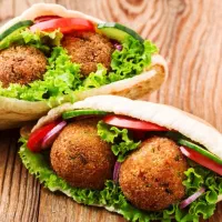 استخدام نیروی ساندویچی فلافلی|استخدام خدمات فروشگاه و رستوران|اهواز, کوی آغاجاری|دیوار