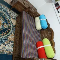 سه عددمبل منبت ودو عددمیزبزرگ ویک میزعسلی|مبلمان خانگی و میز عسلی|خمینیشهر, |دیوار