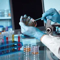 جذب کارآموز آزمایشگاه با گواهی معتبر