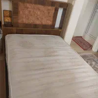 تخت در حد نو