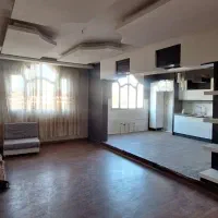 ۱۰۰ متر اداری/مسکونی ، حاشیه /نزدیک میدان هنرستان