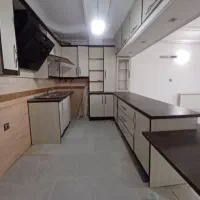 آپارتمان طبقه سوم