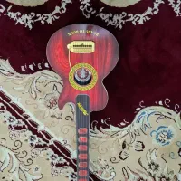 گیتار بچگانه
