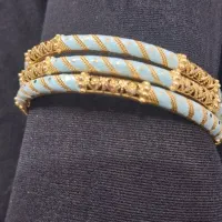 فروشی ۵۰۰ بالای تابلو