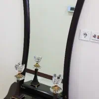 آینه کنسول و شمعدان