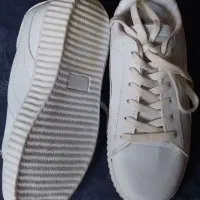 کتونی|کیف، کفش، کمربند|رودهن, |دیوار