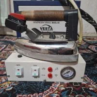 اتو بخار وِستا ۳/۵ لیتری در حد نو