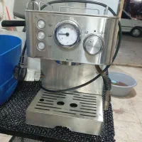 دستگاه اسپرسو تمیز