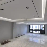 شرق مرزداران گلبرگ ۹۰متری نوساز رو به آفتاب