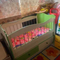 تخت و کمد کودک اسباب راکر سه چرخه میز نیمکت فرش|اسباب و اثاث بچه|تنکابن, |دیوار