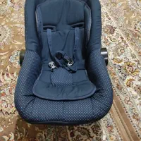 کریر نوزاد تمیز و سالم زیاد استفاده نشده|کالسکه و لوازم جانبی|بندر انزلی, نوغان|دیوار