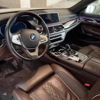 BMW 730