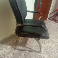 صندلی اداری ثابت در حد نو