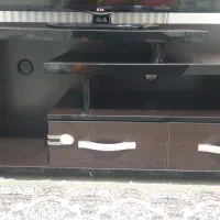 زیر تلوزیون در حد نو