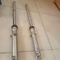 یک مقدار وسایل موتور سیکلت برای فروش دارم