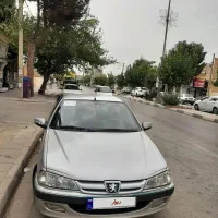 پژو پارس نقره‌ای