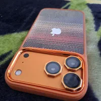 iPhone 17 pro لیفت شده