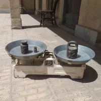 ترازو ۲۰ کیلویی سالم|کلکسیون اشیاء عتیقه|کرج, کوی کارمندان جنوبی|دیوار