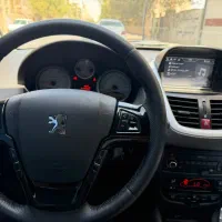 207تیوتری،مدل بهمن ۱۴۰۴،با ۶۰ میلیون تومن وسایل