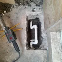 تاسیسات ساختمانی لوله کشی آبگرمکن  تعمیر پمپ آب