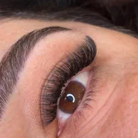 تخفیف استثنایی آموزش و خدمات مژه و ابرو