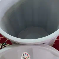 سطل زباله پدالی پلاستیکی|ظروف نگهدارنده، پلاستیکی، یک‌بارمصرف|قم, دورشهر|دیوار
