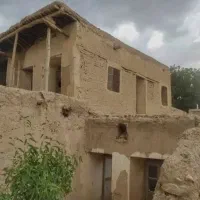 فروش خانه خشتی قدیمی به مساحت حدودا ۲۰۰۰ متر
