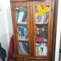 کتابخانه سه طبقه بالا سه کشو پایین