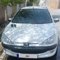 206 فرانسه مدل 89 عروسک