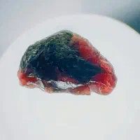 سنگ یاقوت سرخ|جواهرات|یزد, |دیوار