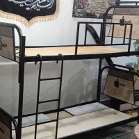 تخت دو طبقه