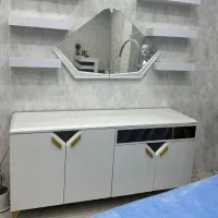 اینه و کنسول