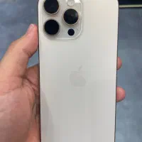 ۱۶ پرو مکس زد ای