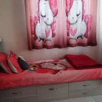 تخت و آینه کودک