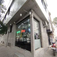 رهن واجاره مغازه 14 متری با بالکن بحرخیابان حائری