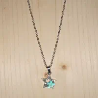 گردنبند ستاره ای