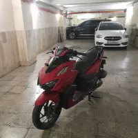 کیلیک واریو ۱۶۰ مدل ۱۴۰۳