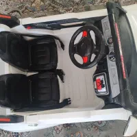 ماشین شارژی دونفره.بدون باطری|اسباب‌بازی بچه|فردیس, شهرک ارم|دیوار