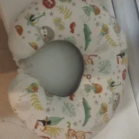 بالشت شیردهی