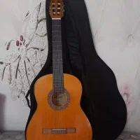 گیتار یاماها