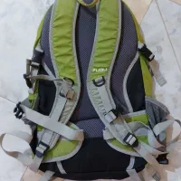 کیف کوهنوردی و طبیعت‌گردی|کیف، کفش، کمربند|اسلام‌شهر, باغ فیض|دیوار