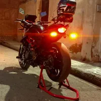 بنلی۳۰۰ مدل ۹۸