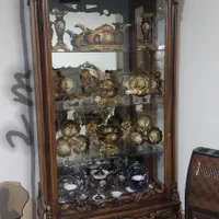 بوفه چوب گردو تاج دار|بوفه، ویترین، کنسول|قزوین, |دیوار